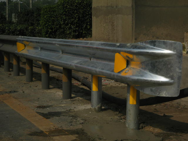 การ์ดเรล Guard Rail การ์ดเรล